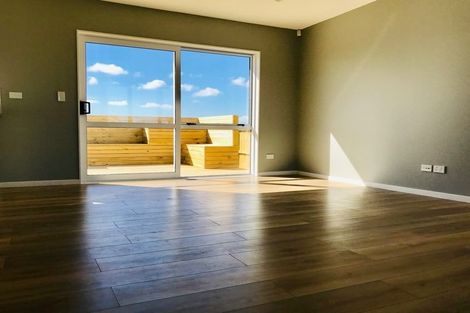 Photo of property in 16 Rainsford Road, Pukekohe, 2120