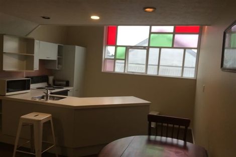 Photo of property in 35b Tay Street, Mount Maunganui, 3116