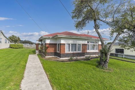 Photo of property in 28 Branksea Street, Kaitangata, 9210