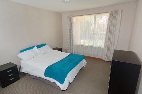 Photo of property in 15 Topaz Place, Bishopdale, Christchurch, 8053