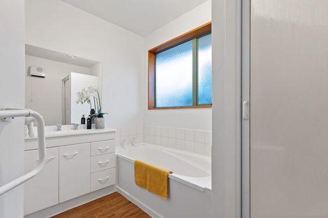 Photo of property in 5 Dawson Douglas Place, Kaiapoi, 7630