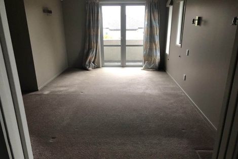 Photo of property in 30a Penzance Road, Mairangi Bay, Auckland, 0630