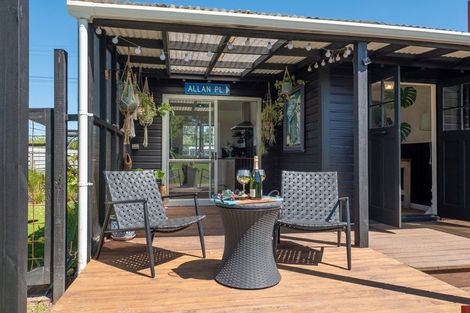 Photo of property in 143 Rangatira Drive, Mangakino, 3421
