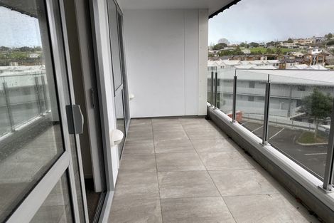 Photo of property in 313/17 Link Crescent, Stanmore Bay, Whangaparaoa, 0932