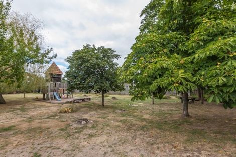 Photo of property in 10 Miller Street, Otane, 4202