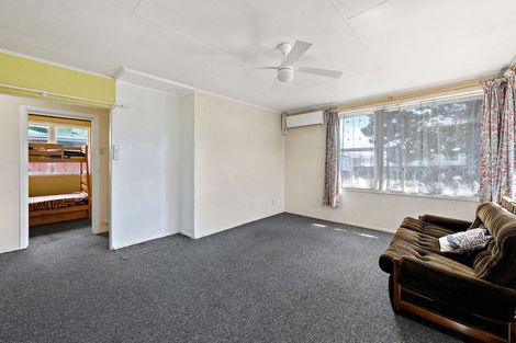 Photo of property in 15 Kereru Street, Tokoroa, 3420