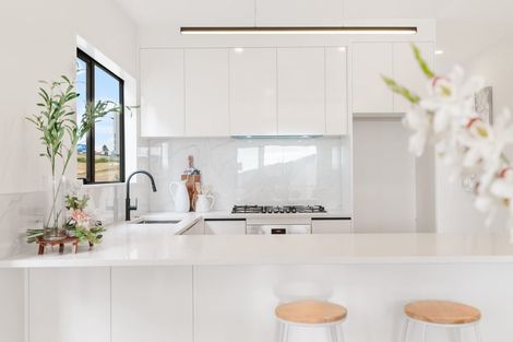 Photo of property in 30b Goodfellow Lane, Flat Bush, Auckland, 2019
