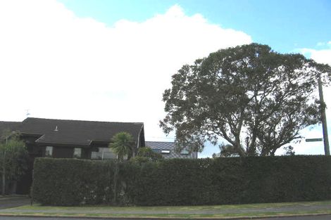 Photo of property in 1/3 Seaview Road, Milford, Auckland, 0620