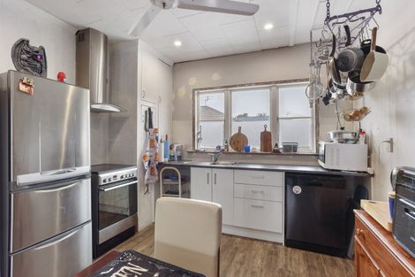 Photo of property in 256 Breezes Road, Aranui, Christchurch, 8061