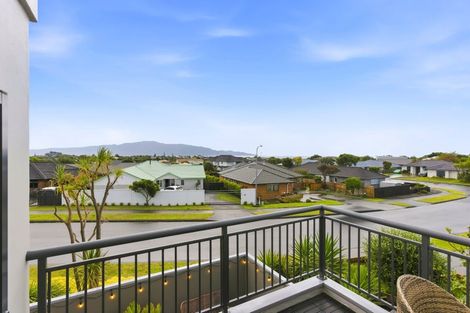 Photo of property in 5 Rifleman Lane, Paraparaumu Beach, Paraparaumu, 5032