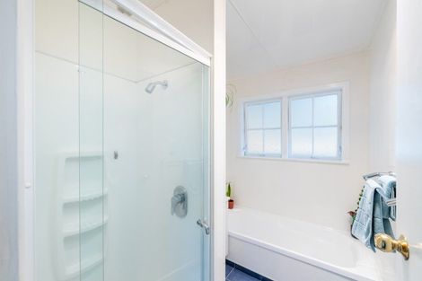 Photo of property in 94 Pasadena Crescent, Totara Park, Upper Hutt, 5018
