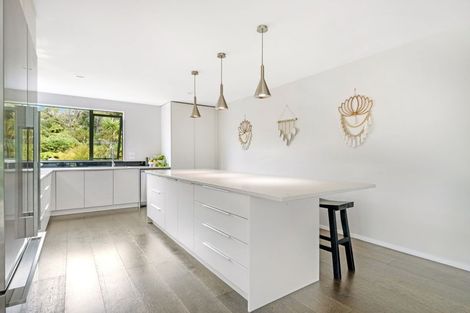 Photo of property in 1/62 Stapleford Crescent, Browns Bay, Auckland, 0630