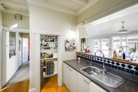 Photo of property in 5 Elbourne Street, Taradale, Napier, 4112