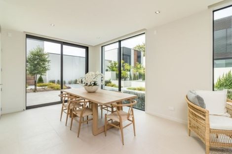 Photo of property in 140b Glandovey Road, Strowan, Christchurch, 8052