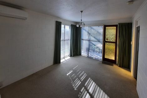 Photo of property in 122 Effingham Street, North New Brighton, Christchurch, 8083