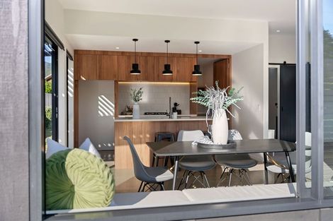 Photo of property in 9 Kaiwaru Place, Waikanae, 5036