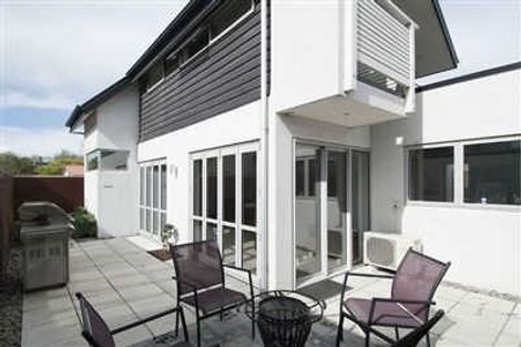 Photo of property in 30 Mayfair Street, Riccarton, Christchurch, 8011