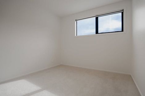 Photo of property in 19 Shelduck Road, Jacks Point, 9371