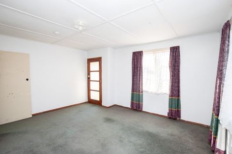 Photo of property in 11 Hayward Road, Ngatea, 3503