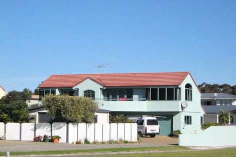 Photo of property in 84 Ocean Road, Ohope, 3121