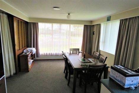 Photo of property in 90 Queen Street, Westport, 7825