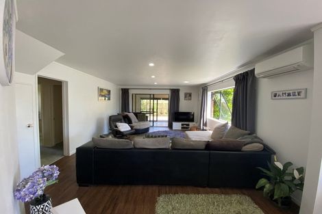 Photo of property in 1 Claridge Place, Mount Maunganui, 3116