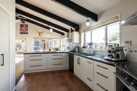 Photo of property in 9 Cascade Place, Chartwell, Hamilton, 3210