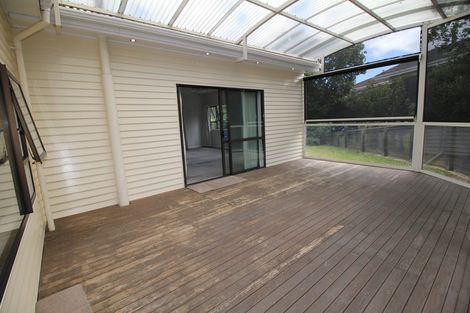 Photo of property in 28 Bassett Road, Johnsonville, Wellington, 6037