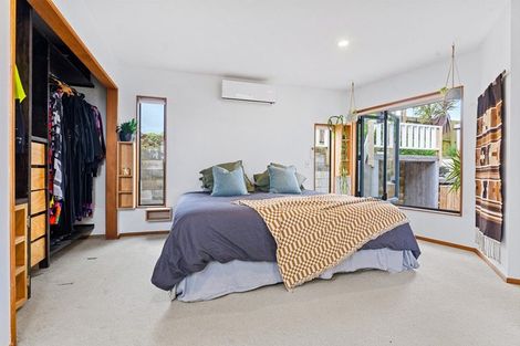 Photo of property in 2/310 Glenvar Road, Torbay, Auckland, 0630