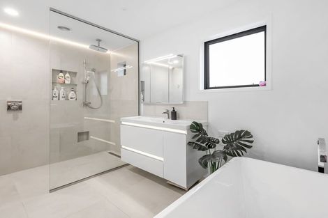 Photo of property in 28 Mitchell Street, Abbotsford, Dunedin, 9018