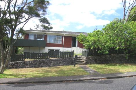 Photo of property in 2/1 Leigh Terrace, Bayview, Auckland, 0629