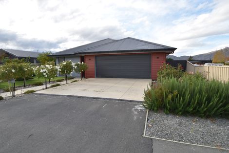 Photo of property in 7 Cirrus Place, Omarama, 9412