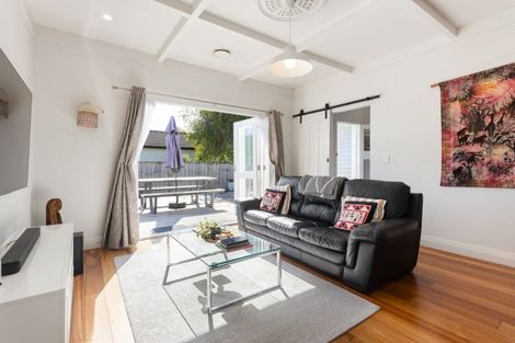 Photo of property in 37 Firth Street, Hamilton East, Hamilton, 3216