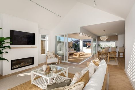 Photo of property in 10 Montiicola Drive, Papamoa Beach, Papamoa, 3118