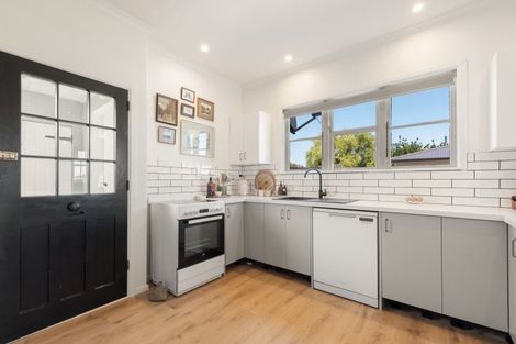Photo of property in 4 Oxford Street, East Gore, Gore, 9710