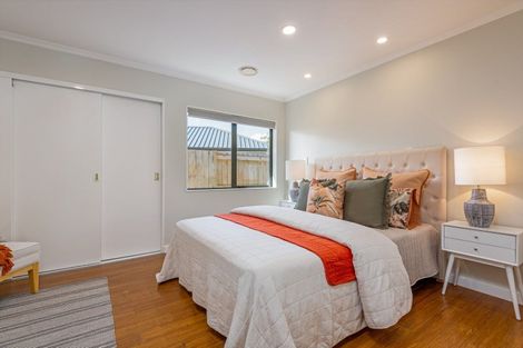 Photo of property in 15 Strachan Way, Highbury, Palmerston North, 4412