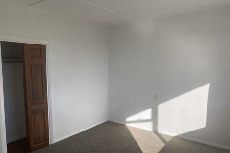 Photo of property in 22 Mahoe Street, Otaki Beach, Otaki, 5512