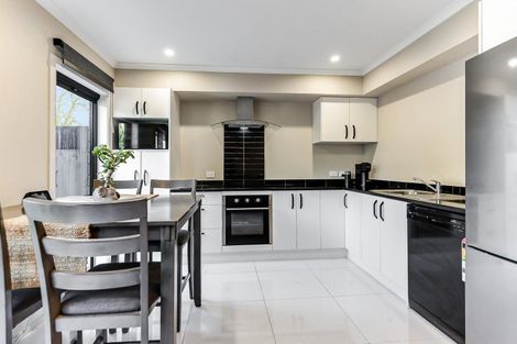 Photo of property in 188u3 Massey Street, Frankton, Hamilton, 3204