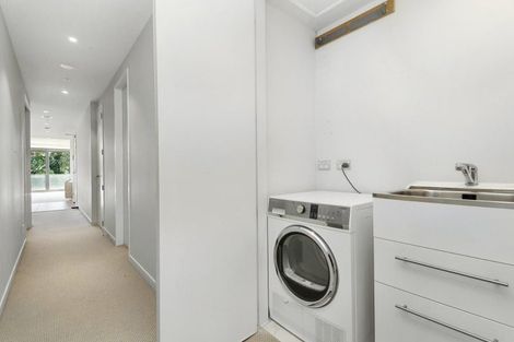 Photo of property in Mariner, 1/140b Oriental Parade, Oriental Bay, Wellington, 6011