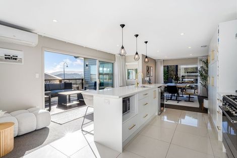 Photo of property in 48 Endeavour Drive, Whitby, Porirua, 5024