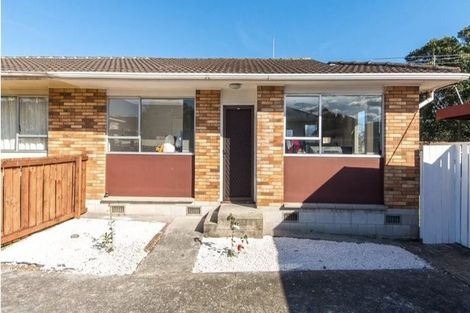 Photo of property in 3/152 Lincoln Road, Henderson, Auckland, 0610