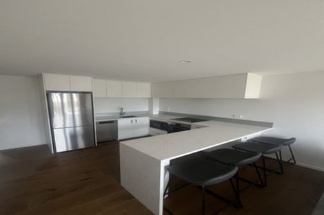 Photo of property in 14 Te Puketoka Lane, Mangere, 2022