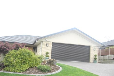 Photo of property in 11 Norm Freeman Drive, Te Puke, 3119