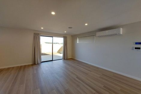 Photo of property in 29 Porowha Road, Westgate, Auckland, 0814