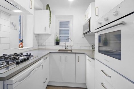 Photo of property in 193u1 The Terrace, Wellington Central, Wellington, 6011