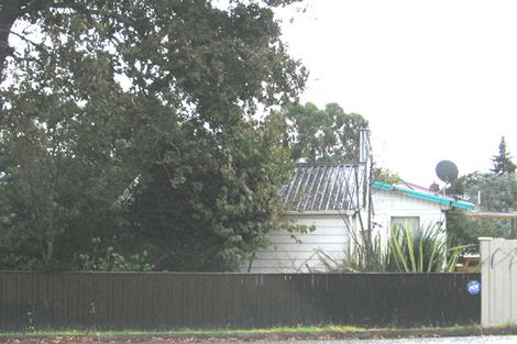 Photo of property in 1/75 Metcalfe Road, Ranui, Auckland, 0612