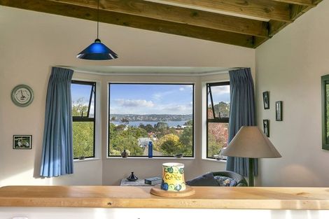 Photo of property in 2/26 Colonial Road, Birkenhead, Auckland, 0626