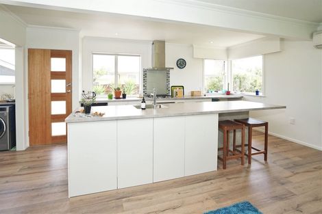 Photo of property in 1 Claremont Avenue, Chartwell, Hamilton, 3210