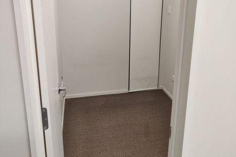 Photo of property in 5 Hazel Glen, Bayview, Auckland, 0629