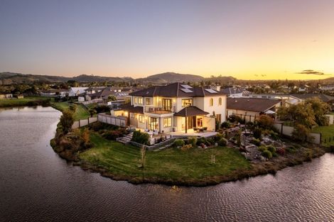Photo of property in 166 Oriental Parade, Papamoa Beach, Papamoa, 3118